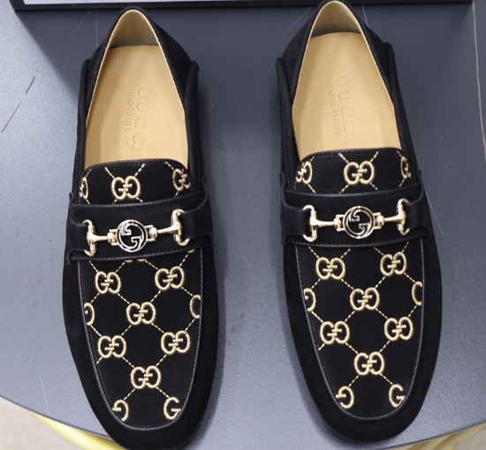 YUPOO - MADE IN China B2B2C Sellers Wholesale Supplier Branded Shoes, add our whatsapp | YUPOO