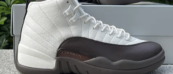 YUPOO - MADE IN China B2B2C Sellers Wholesale Supplier Branded Jordan Shoes, add our whatsapp | YUPOO